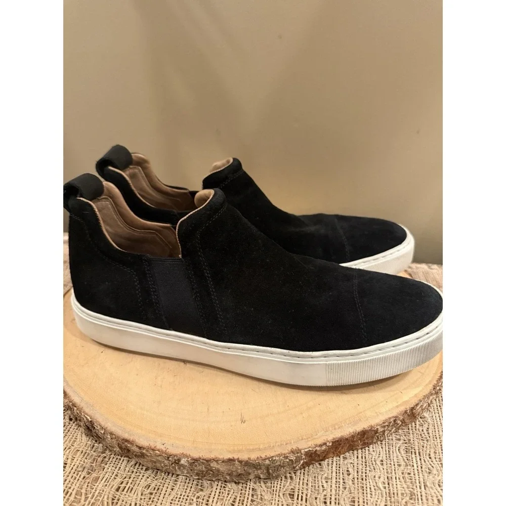 Vince Lucio Chelsea‎ Boots Mens 10.5 Shoes Black Suede Cap Toe Slip On